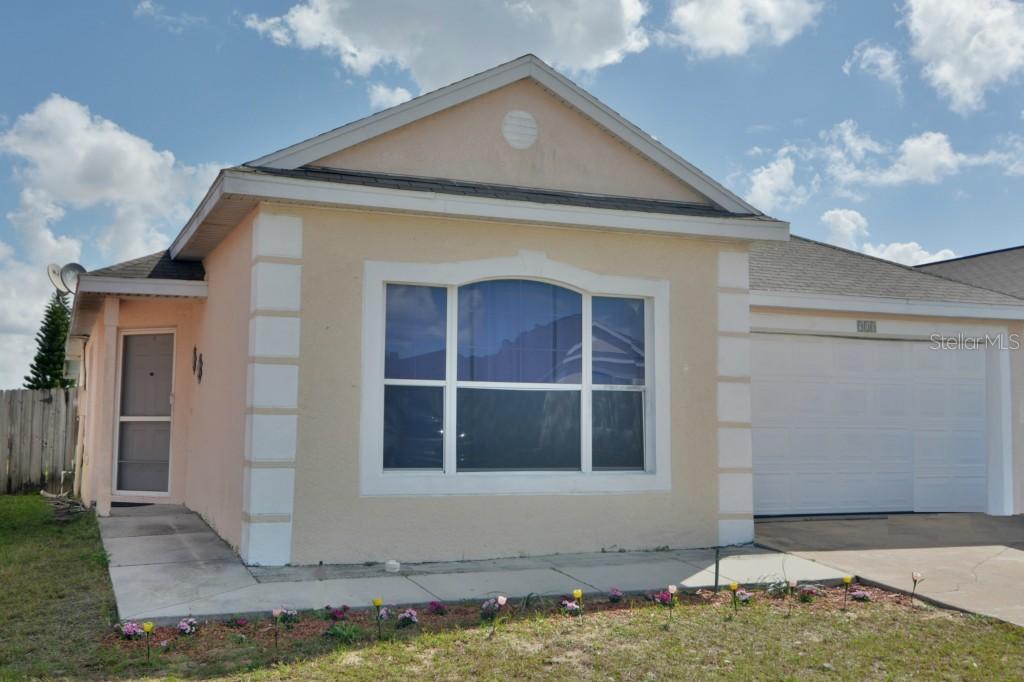 910 Belvoir Dr., Davenport, FL 33837