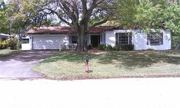 1840 Redcoat Ln., Clearwater, FL 33764