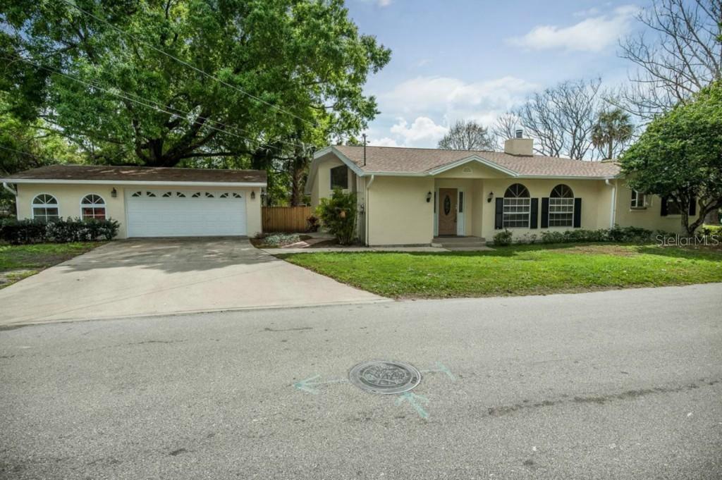 3545 Eagle Dr., Orlando, FL 32804