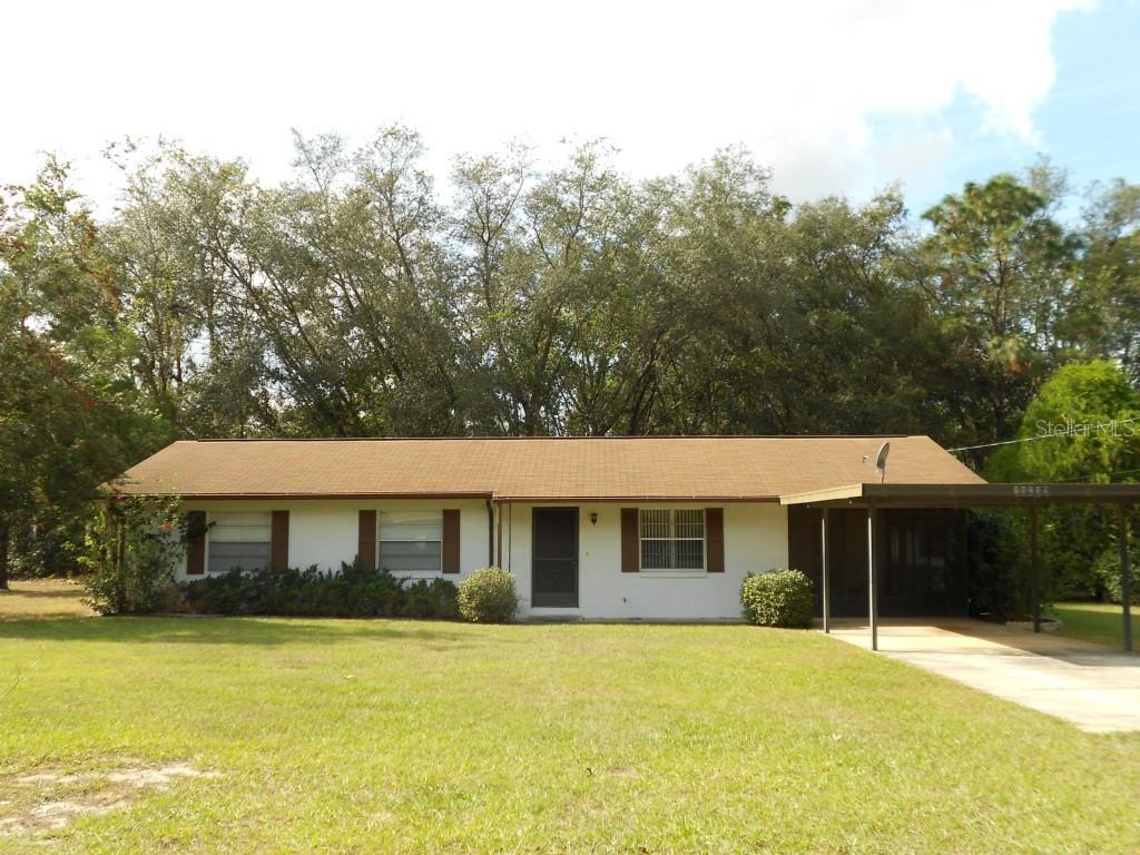 40219 W 8th Ave., Umatilla, FL 32784