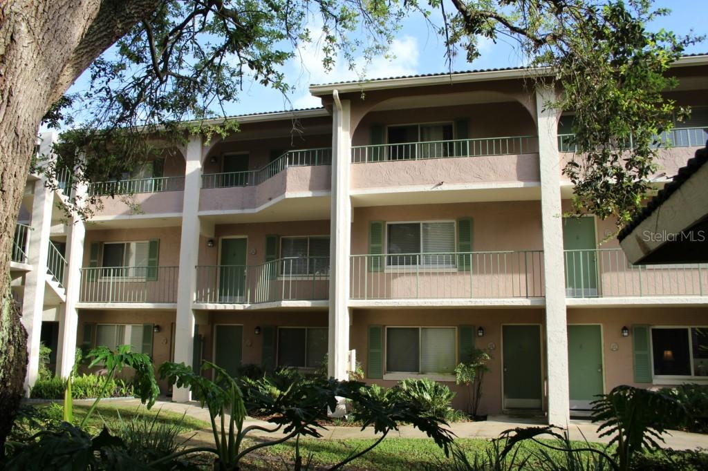 120 Blue Point Way #220, Altamonte Springs, FL 32701