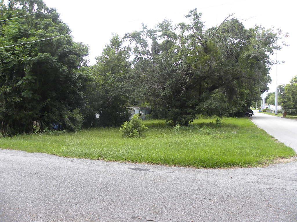 2307 E Jersey Ave., Orlando, FL 32806