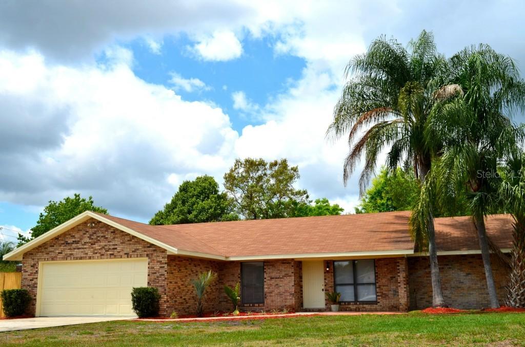 2008 Dixie Belle Ave., Deltona, FL 32725