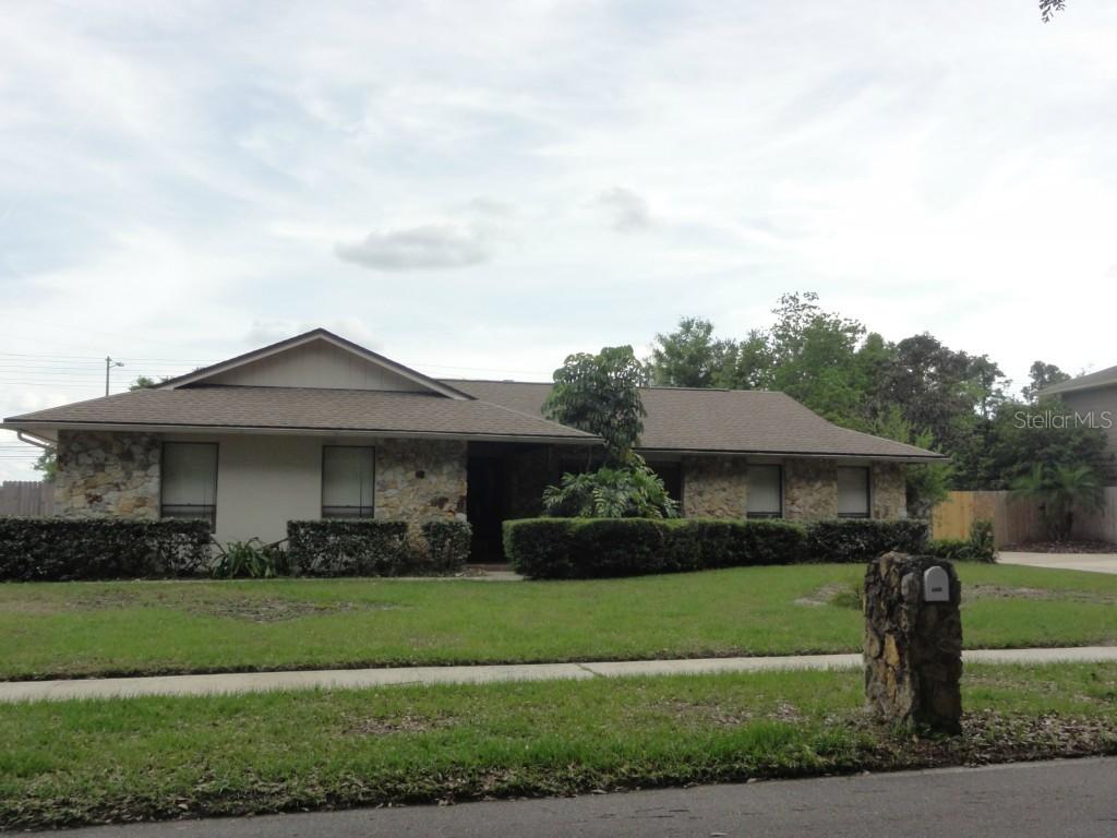 8900 Larwin Ln., Orlando, FL 32817