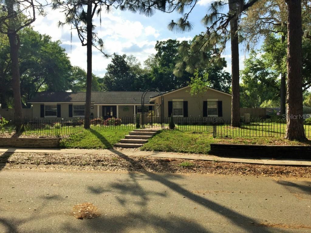 100 Poplar Pl., Longwood, FL 32750