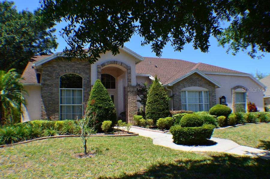 683 Long Lake Dr., Oviedo, FL 32765