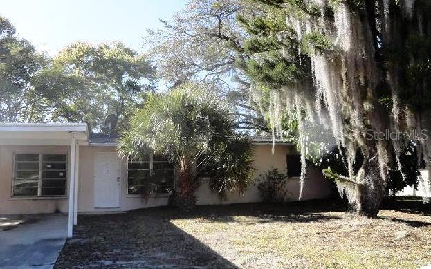 330 Midwest Pkwy., Sarasota, FL 34232