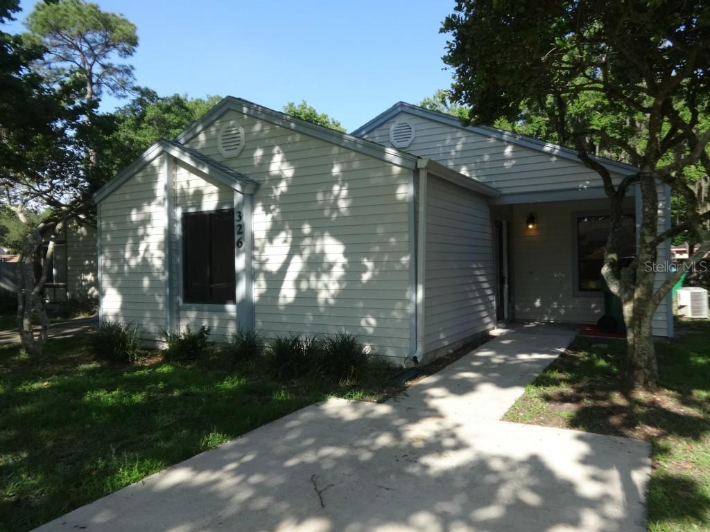 326 Kirkcaldy Dr., Winter Springs, FL 32708