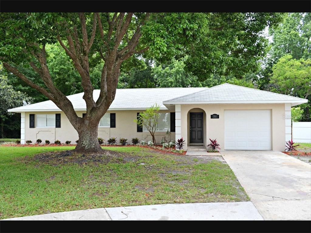 1501 Mockingbird Ln., Longwood, FL 32750