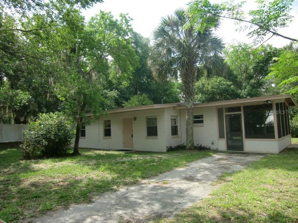 570 E 3rd St., Chuluota, FL 32766