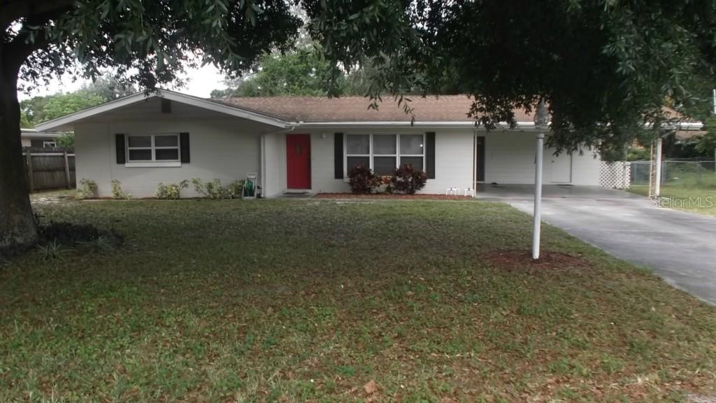 853 15th St., Winter Haven, FL 33881