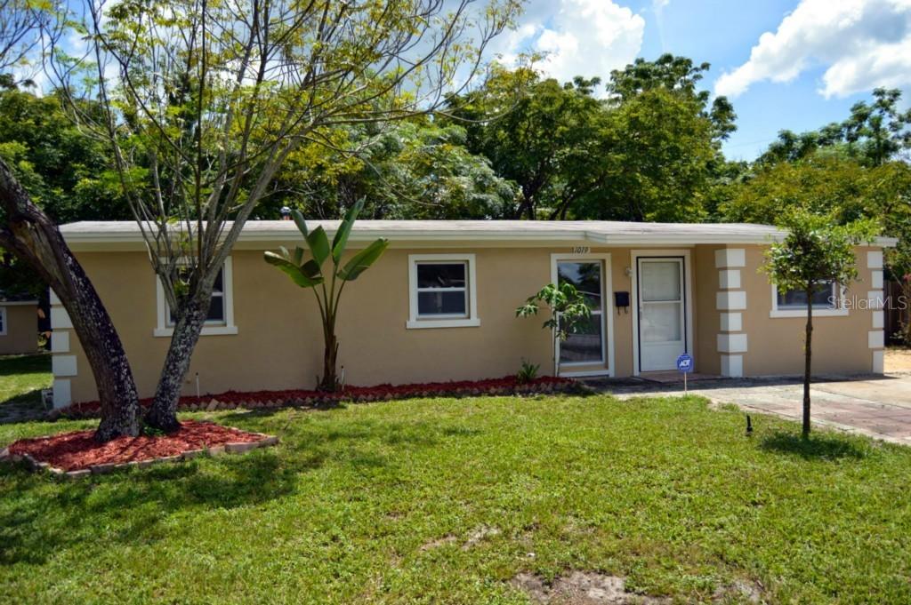 1019 Narcissus Ln., Orlando, FL 32825