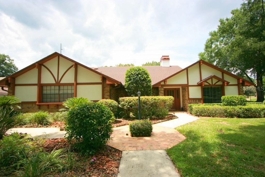 230 Coachmans Cove, Altamonte Springs, FL 32701