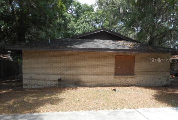 734 Pineville Ln., Lakeland, FL 33810