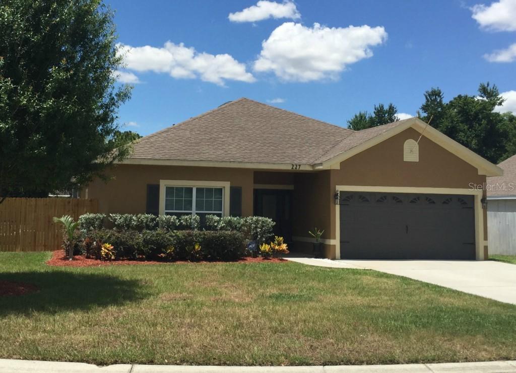 227 Oak Chase Pl., Davenport, FL 33896