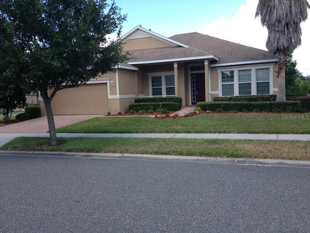 198 Balmy Coast Rd., Groveland, FL 34736