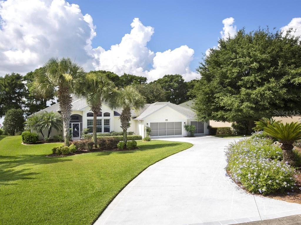 6330 Sailboat Ave., Tavares, FL 32778