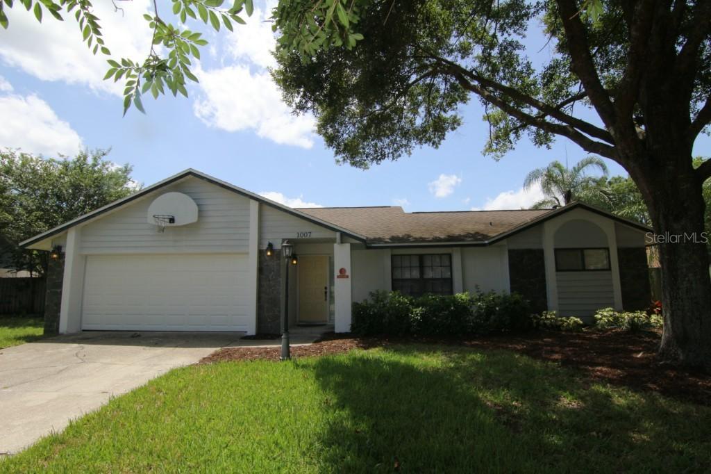 1007 Gore Dr., Oviedo, FL 32765