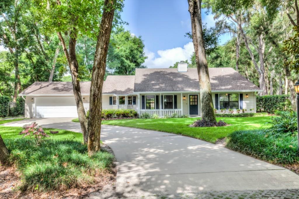 716 Oakdale St., Windermere, FL 34786