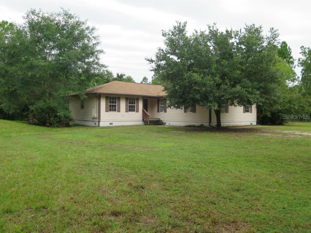 3230 E Osceola Rd., Geneva, FL 32732