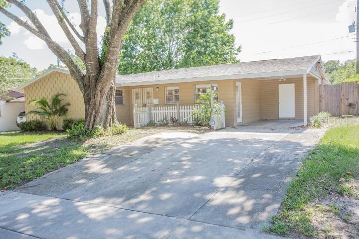 2806 Harriet Dr., Orlando, FL 32812