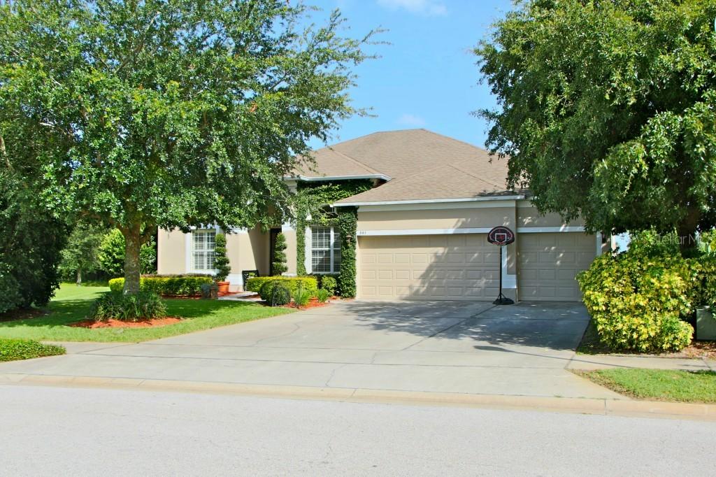 843 Shadowmoss Dr., Winter Garden, FL 34787