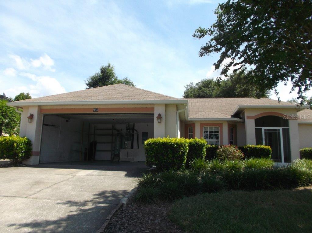 900 Park Valley Cir., Minneola, FL 34715