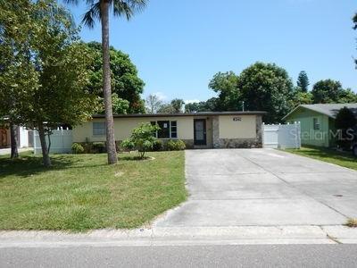 6241 66th Ave., Pinellas Park, FL 33781