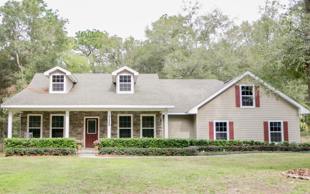 25137 Quaker Ridge Ave., Sorrento, FL 32776