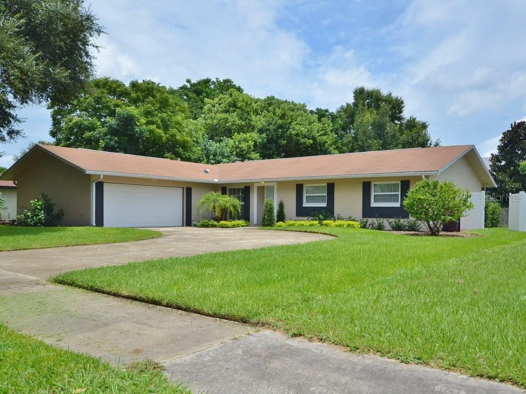 2077 Curry Ln., Orlando, FL 32812