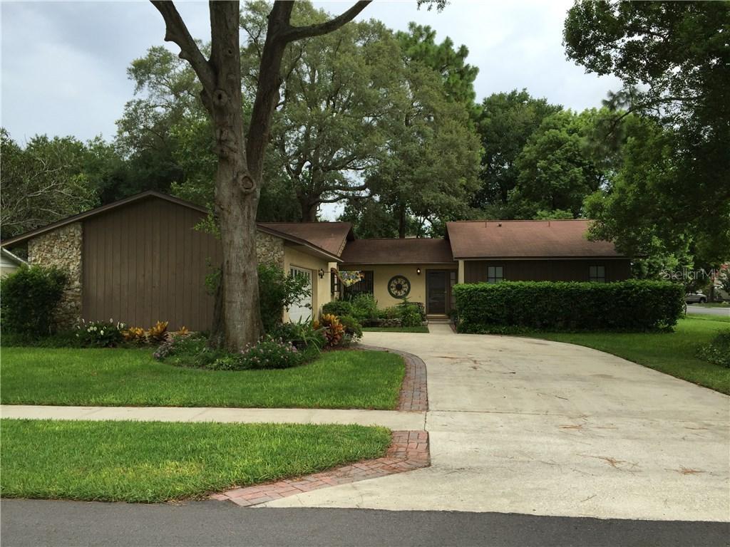 102 Kaywood Dr., Sanford, FL 32771
