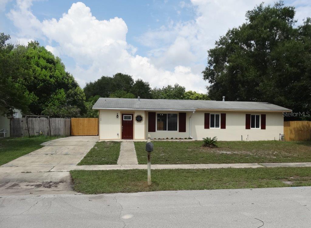 1168 Briarwood Ave., Deltona, FL 32725