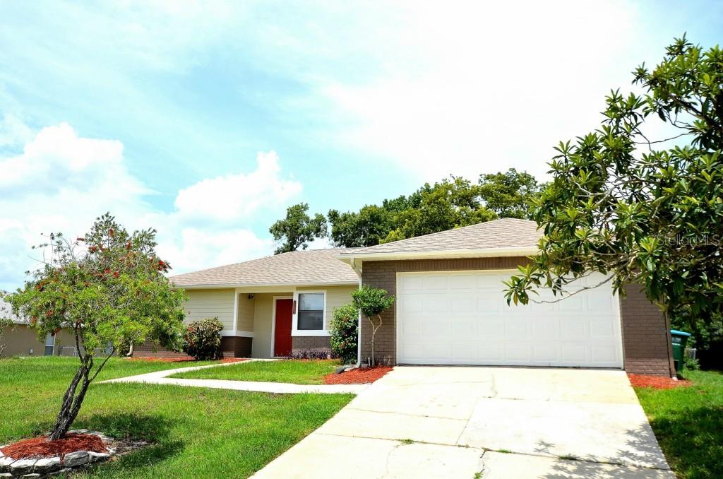 1147 Treadway Dr., Deltona, FL 32738