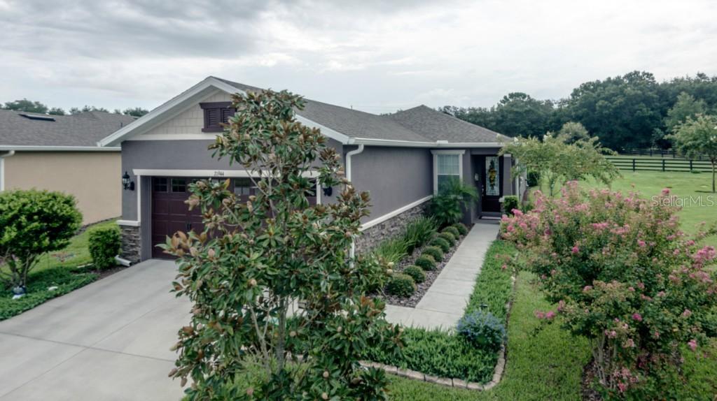 21944 Belgian Ct., Mount Dora, FL 32757