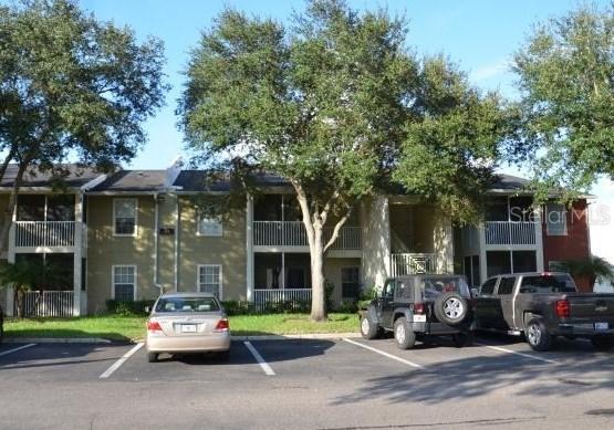 214 Lake Parsons Green #202, Brandon, FL 33511