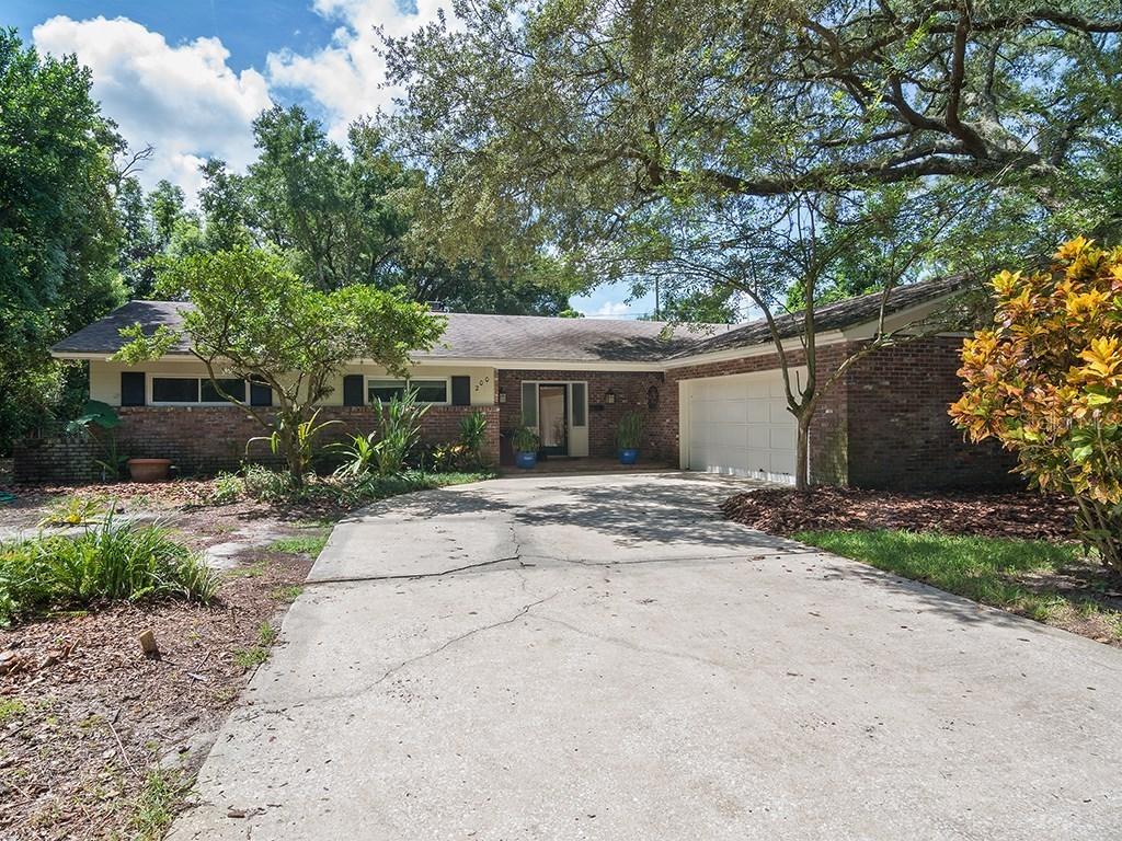 200 Greenwood Rd., Maitland, FL 32751