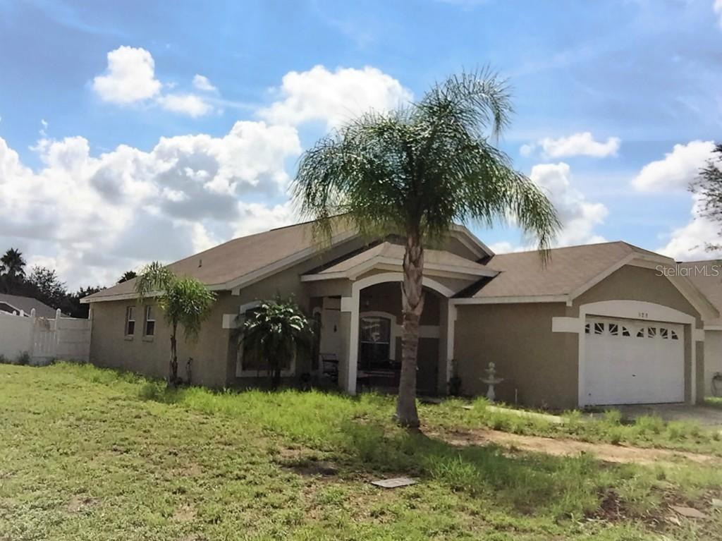 128 Sir Phillips Dr., Davenport, FL 33837