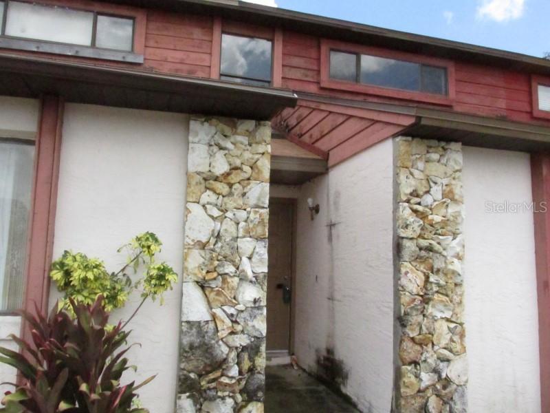 2847 Hunt Club Ln., Orlando, FL 32826