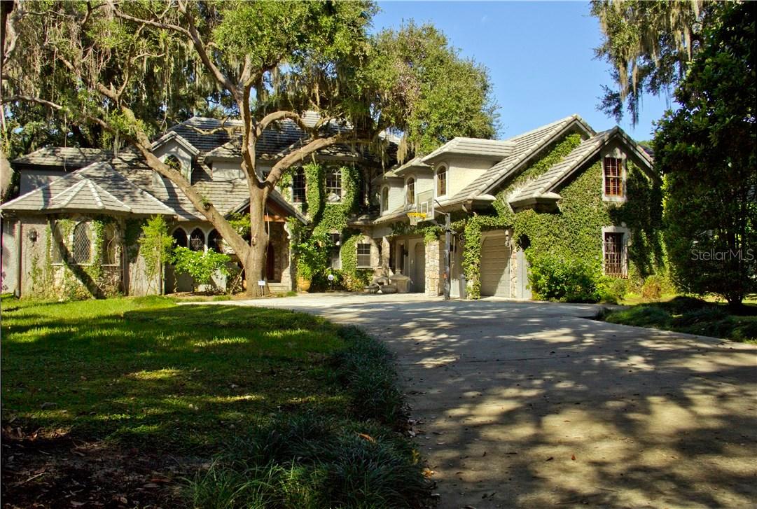 4932 Oak Island Rd., Orlando, FL 32809