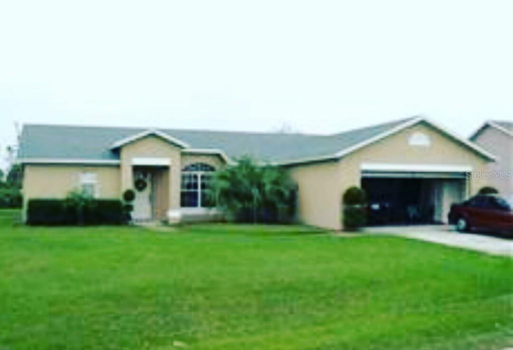 823 Blanc Ct., Kissimmee, FL 34759