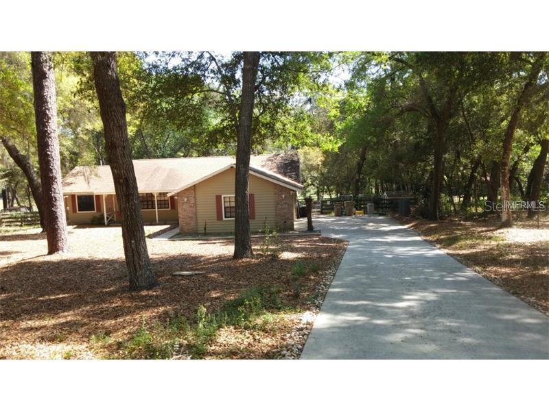 31114 Golden Ln., Sorrento, FL 32776