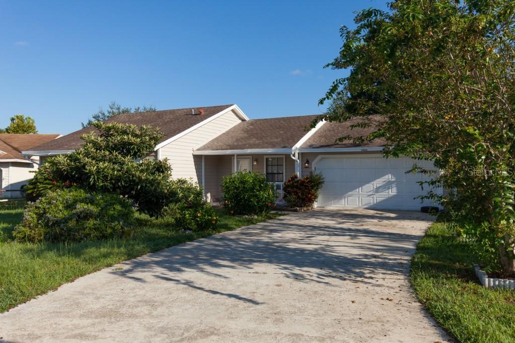 1406 Lamplighter Way, Orlando, FL 32818