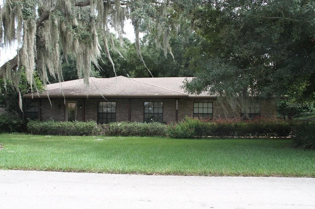 2923 E Lake Hartridge Dr., Winter Haven, FL 33881