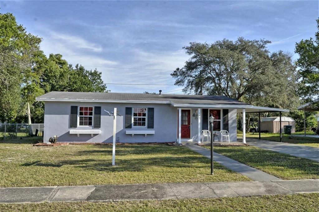 906 Henderson St., Deltona, FL 32725