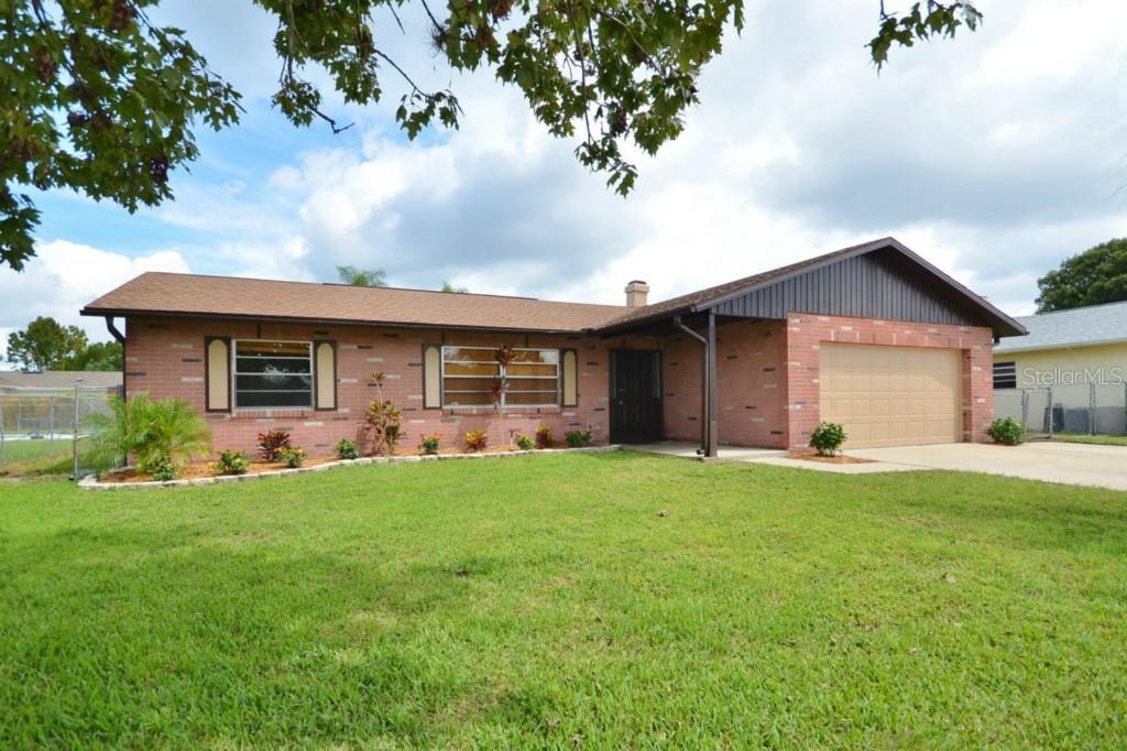 10405 Cedarhurst Ave., Orlando, FL 32825