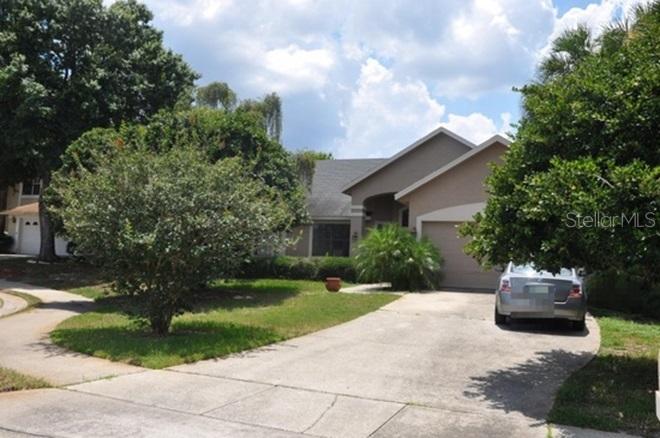 1073 Old Coventry Ct., Oviedo, FL 32765
