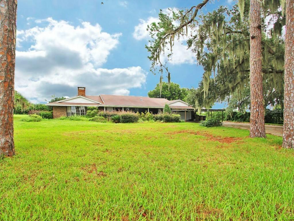 29000 Shirley Shores Rd., Tavares, FL 32778