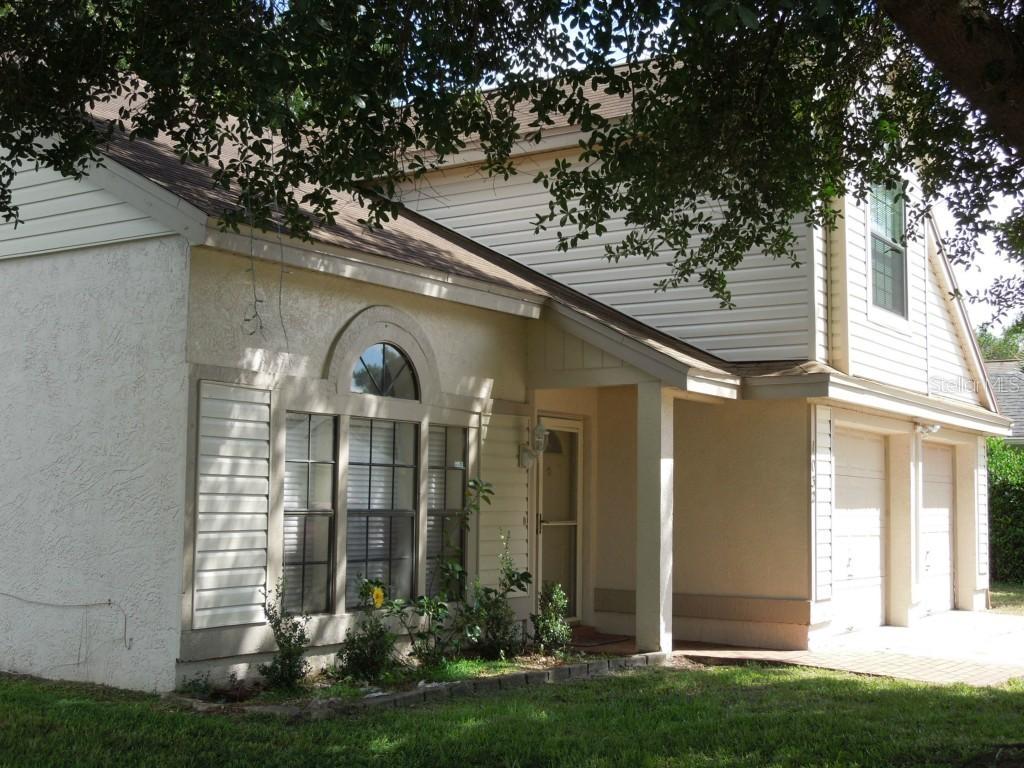 1032 Burnett St., Oviedo, FL 32765
