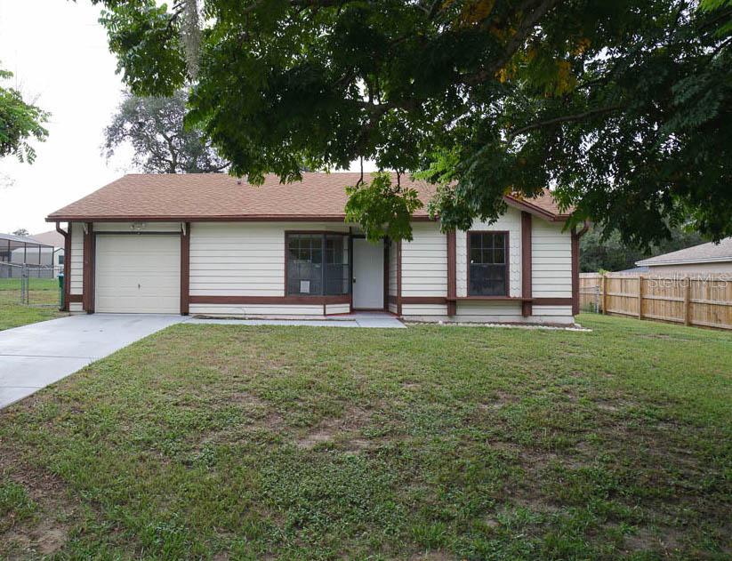 321 Champlain Dr., Deltona, FL 32725