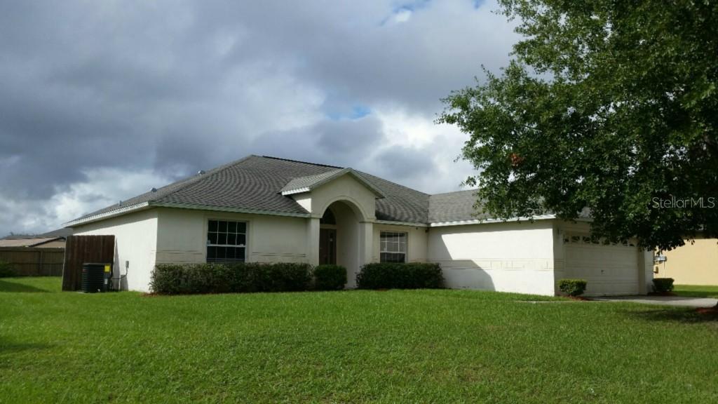 569 Ed Douglas Rd., Groveland, FL 34736